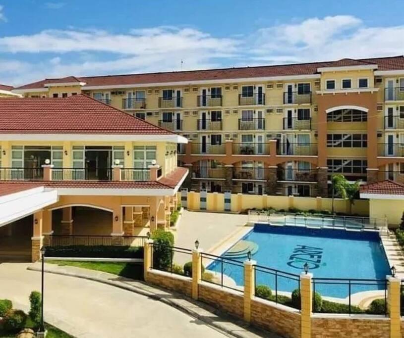Ar02 1Bedroom Condo Unit With Free Pool, Hbo, Netflix & Wifi Davao City Buitenkant foto