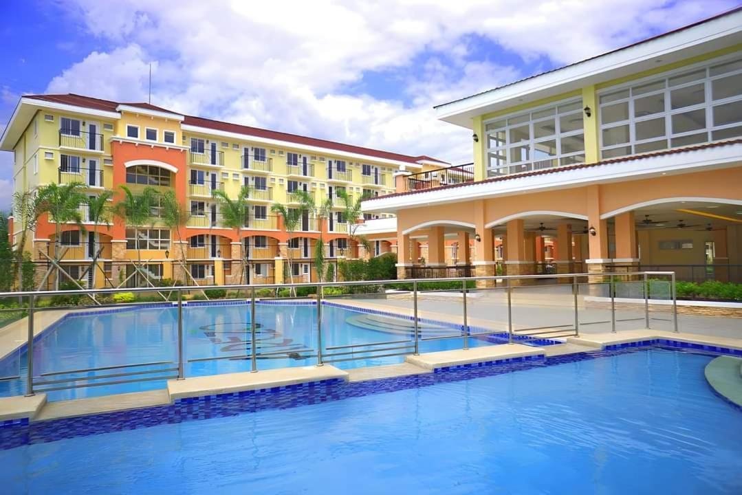Ar02 1Bedroom Condo Unit With Free Pool, Hbo, Netflix & Wifi Davao City Buitenkant foto